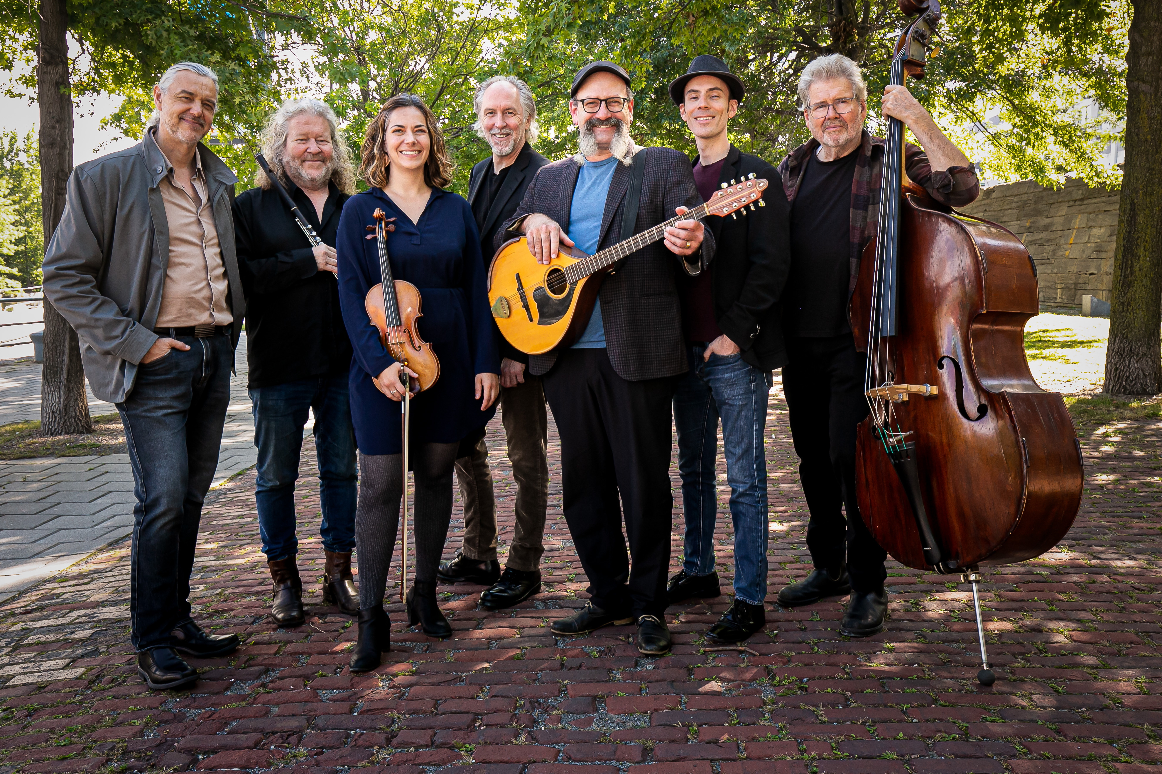 La Nef Sea Song and Shanties group trees photo by Pierre Etienne Bergeron