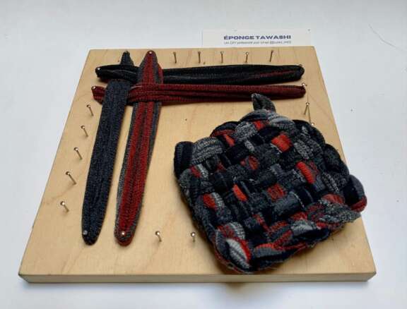 Éponge tawashi