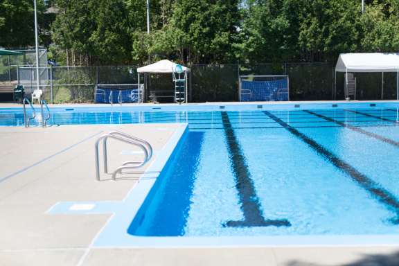 Piscine exterieure FB